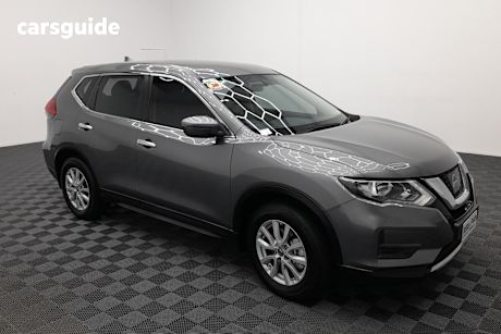Grey 2019 Nissan X-Trail SUV ST F