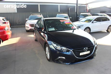 Blue 2015 Mazda 3 Hatchback Neo