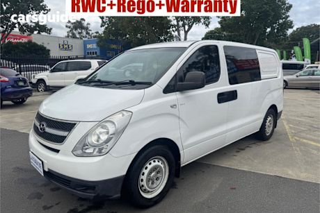 White 2013 Hyundai Iload Van Crew
