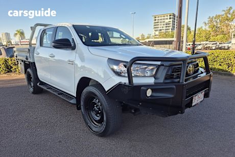 White 2023 Toyota Hilux Ute Tray SR 4X4