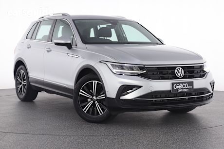 Silver 2023 Volkswagen Tiguan SUV 110TSI LIFE F