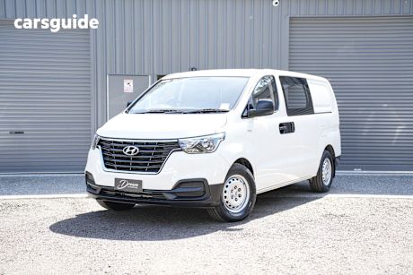 White 2021 Hyundai Iload Van 3S Liftback