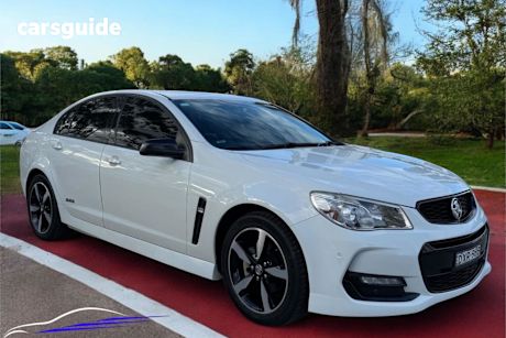 White 2016 Holden Commodore Sedan Sv6 Black Pack