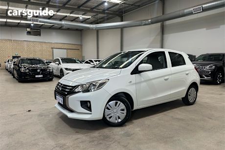 White 2021 Mitsubishi Mirage Hatch ES F