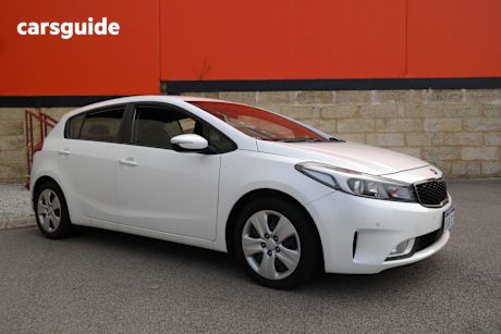 White 2018 Kia Cerato Hatch S F