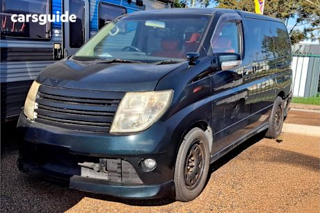 Black 2007 Nissan Elgrand SUV