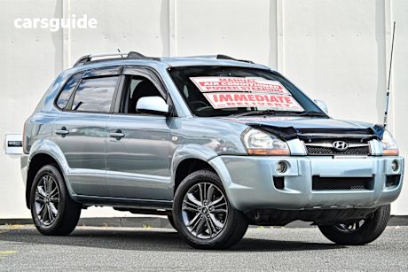 Silver 2008 Hyundai Tucson SUV CITY SX F