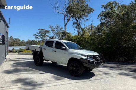 White 2018 Mitsubishi Triton Ute Tray GLX 4X4