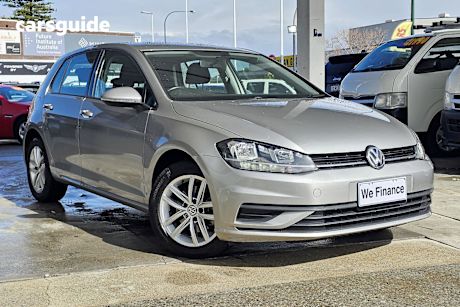 Silver 2018 Volkswagen Golf Hatch 110TSI F