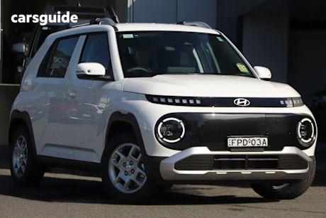 White 2025 Hyundai Inster Wagon 2Wd (42Kwh)