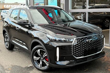 Black 2025 Chery Tiggo 4 SUV URBAN F