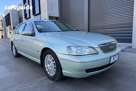 Green 2003 Ford Fairlane Sedan GHIA R