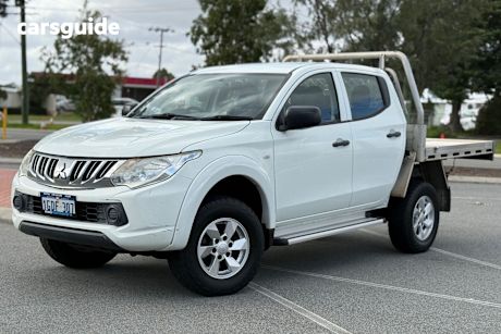 White 2015 Mitsubishi Triton Dual Cab Utility Glx (4X4)