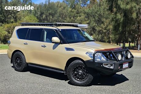 Brown 2015 Nissan Patrol Wagon St-L (4X4)
