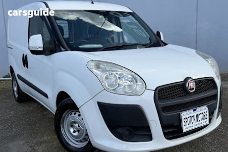 White 2014 Fiat Doblo Commercial SWB (LOW)