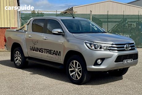 2017 Toyota Hilux Dual Cab Utility Sr5 (4X4)