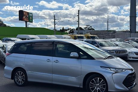 Silver 2016 Toyota Estima SUV AERAS F
