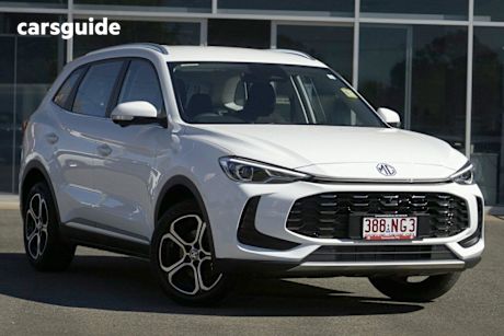 White 2025 MG ZS SUV