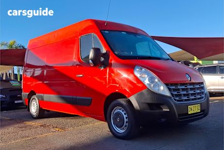 Red 2014 Renault Master Van 3.5 Mwb Mid