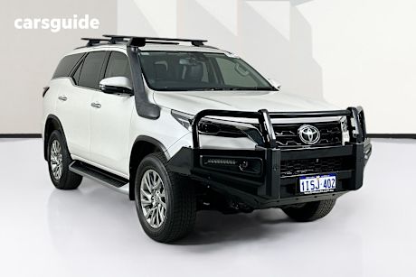 White 2022 Toyota Fortuner Wagon Crusade