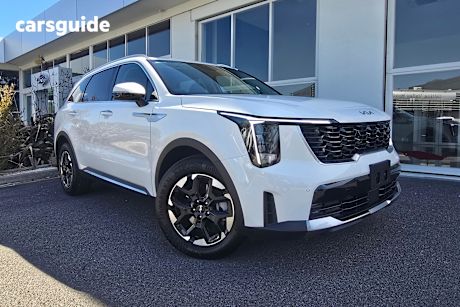 White 2025 Kia Sorento Wagon Sport+ 7 Seat