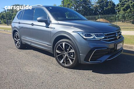 Grey 2023 Volkswagen Tiguan Wagon 162Tsi R-Line
