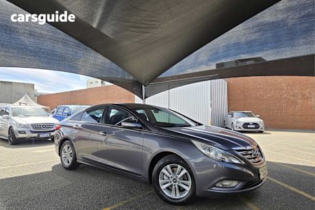 Grey 2010 Hyundai I45 Sedan ACTIVE F