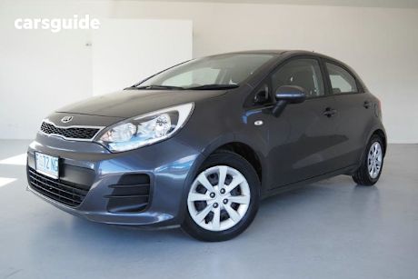 Grey 2016 Kia RIO Hatch S F