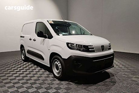 White 2025 Peugeot Partner Van Pro Short