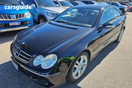 Black 2005 Mercedes-Benz CLK350 Coupe Avantgarde