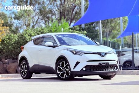 White 2018 Toyota C-HR SUV G
