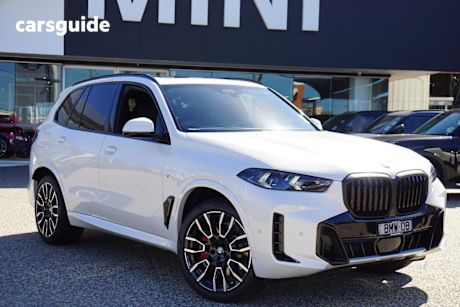 White 2025 BMW X5 Wagon Xdrive30D Xline Mhev