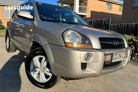 Silver 2009 Hyundai Tucson Wagon City Sx