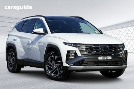 White 2024 Hyundai Tucson Wagon Premium Hybrid (Awd)