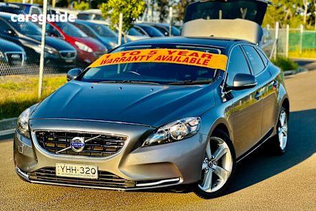 Grey 2014 Volvo V40 Hatchback D2 Kinetic