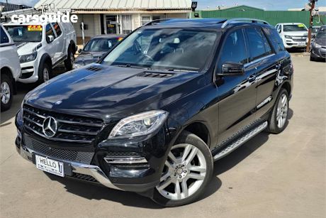 Black 2014 Mercedes-Benz ML250 Wagon Cdi Bluetec (4X4)