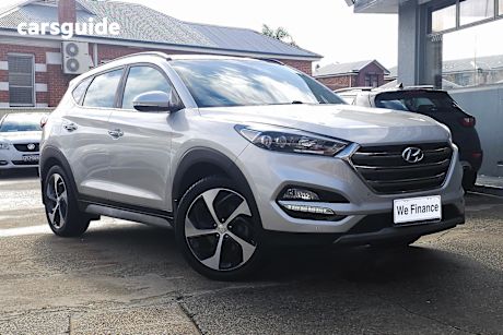 Silver 2017 Hyundai Tucson Wagon Highlander (Awd)