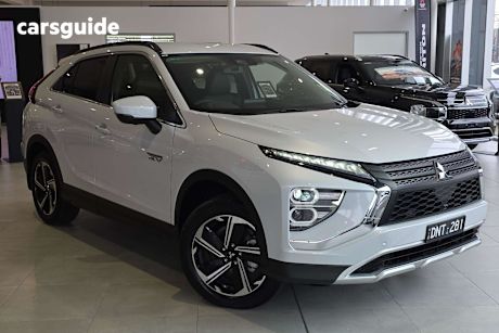 White 2023 Mitsubishi Eclipse Cross SUV PHEV ASPIRE 4X4