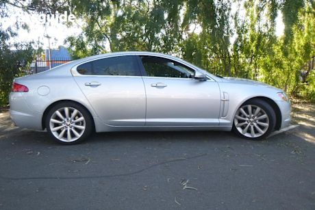 Silver 2010 Jaguar XF Sedan 3.0 V6 Diesel S Luxury