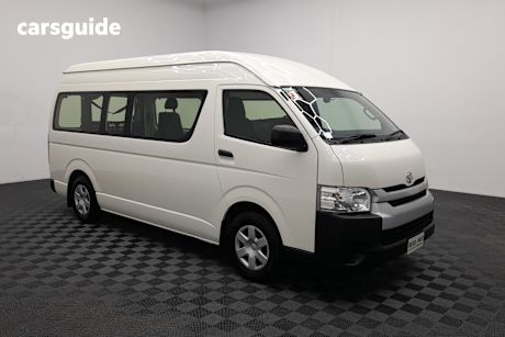 White 2015 Toyota HiAce OtherCar COMMUTER R