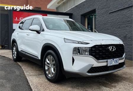 White 2021 Hyundai Santa FE SUV 4X4