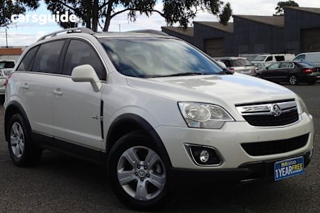 White 2011 Holden Captiva Wagon 5 (Fwd)