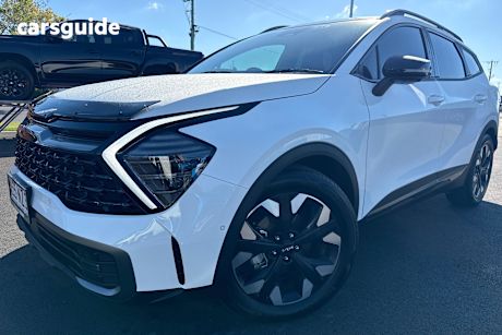 White 2024 Kia Sportage SUV GT-LINE 4WD