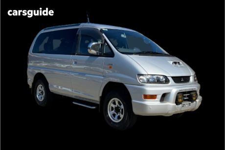 Silver 2002 Mitsubishi Delica OtherCar