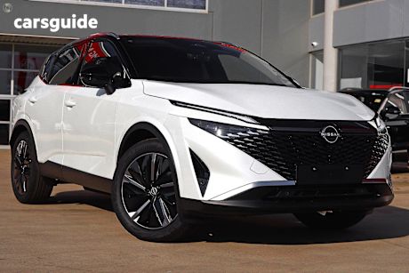 White 2024 Nissan Qashqai Wagon Ti