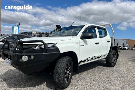 White 2019 Mitsubishi Triton Ute Tray GLX ADAS 4X4