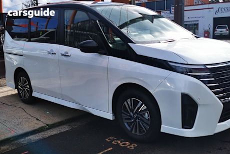 White 2025 Nissan Serena OtherCar E-POWER HIGHWAY STAR