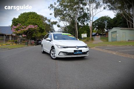 White 2021 Volkswagen Golf SUV 110TSI F