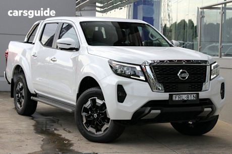 White 2025 Nissan Navara Dual Cab Pick-up St-X (4X4) Cloth/No Sunroof