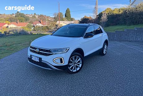 White 2023 Volkswagen T-ROC SUV 110TSI STYLE F